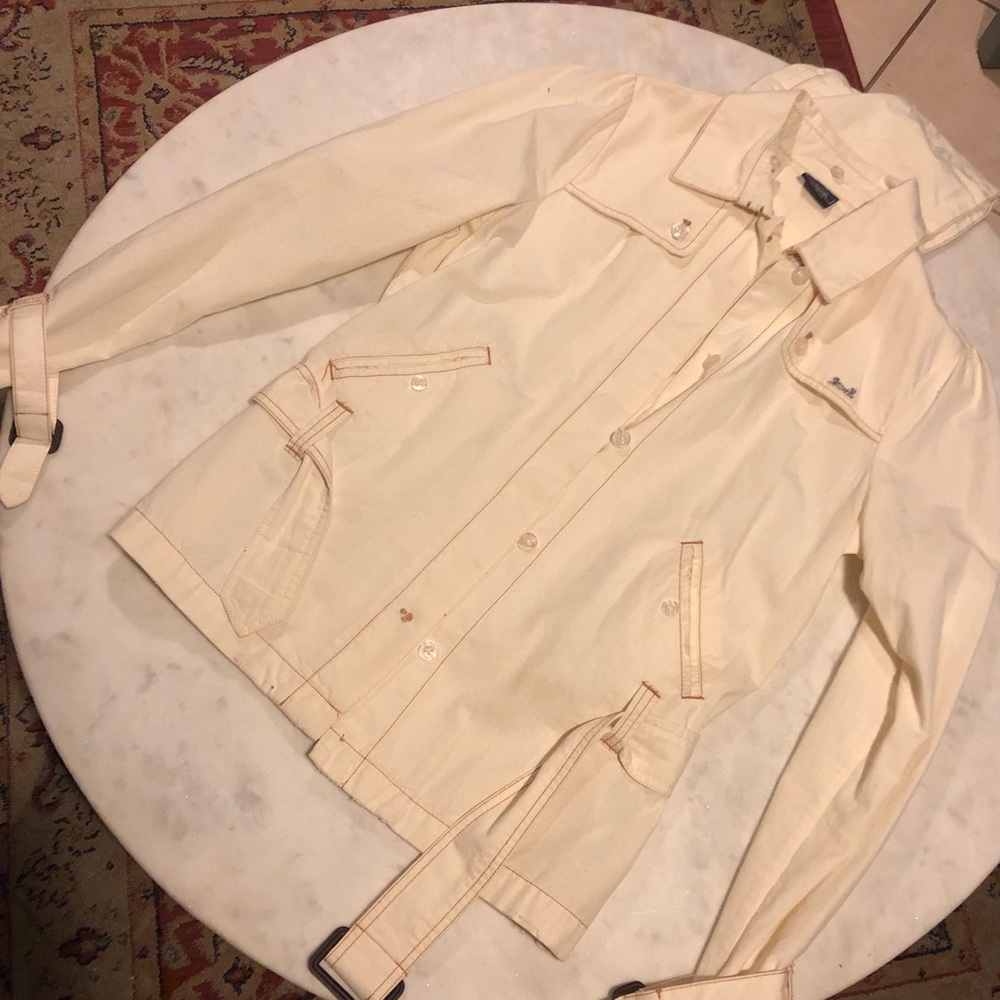 Women’s Le Tigre jacket with detachable hood